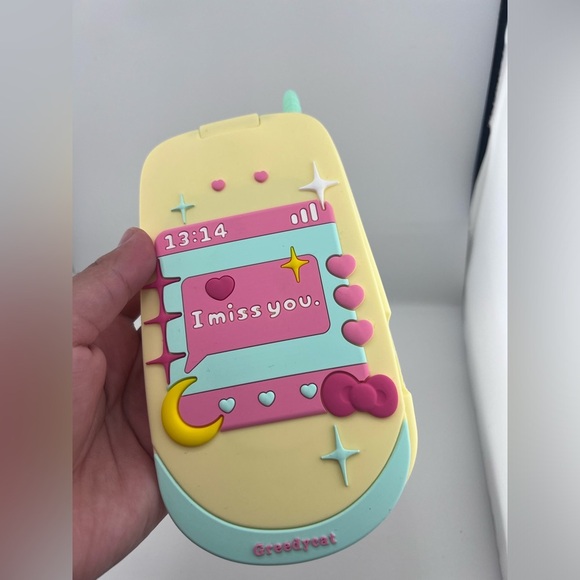 Pastel Flip-Cover Phone Case - “I Miss You” Text + Mirror | iPhone 16 Pro Max - Picture 6 of 6